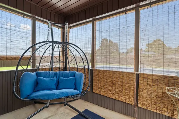 Screened porch — shade three steps from the water